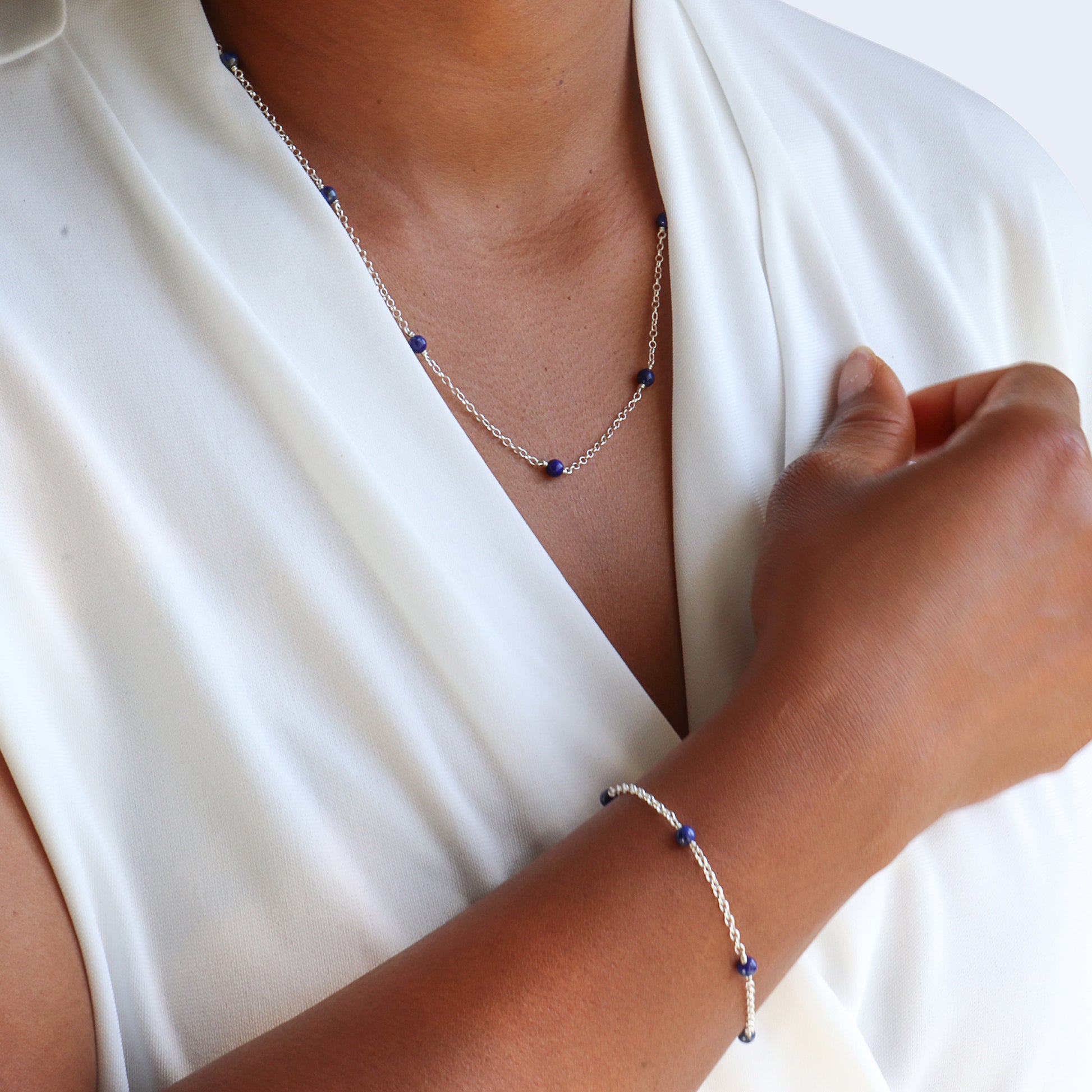 Lapis Lazuli gemstones bracelet.